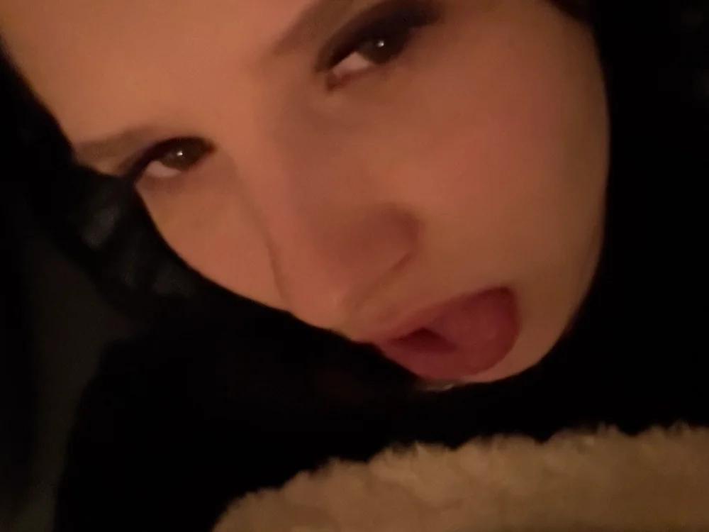 TheDarkMoonBabe offline XXX-chatje