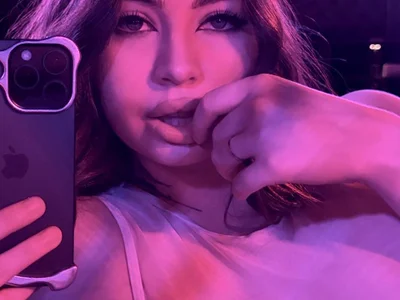 honey_cherrry profile