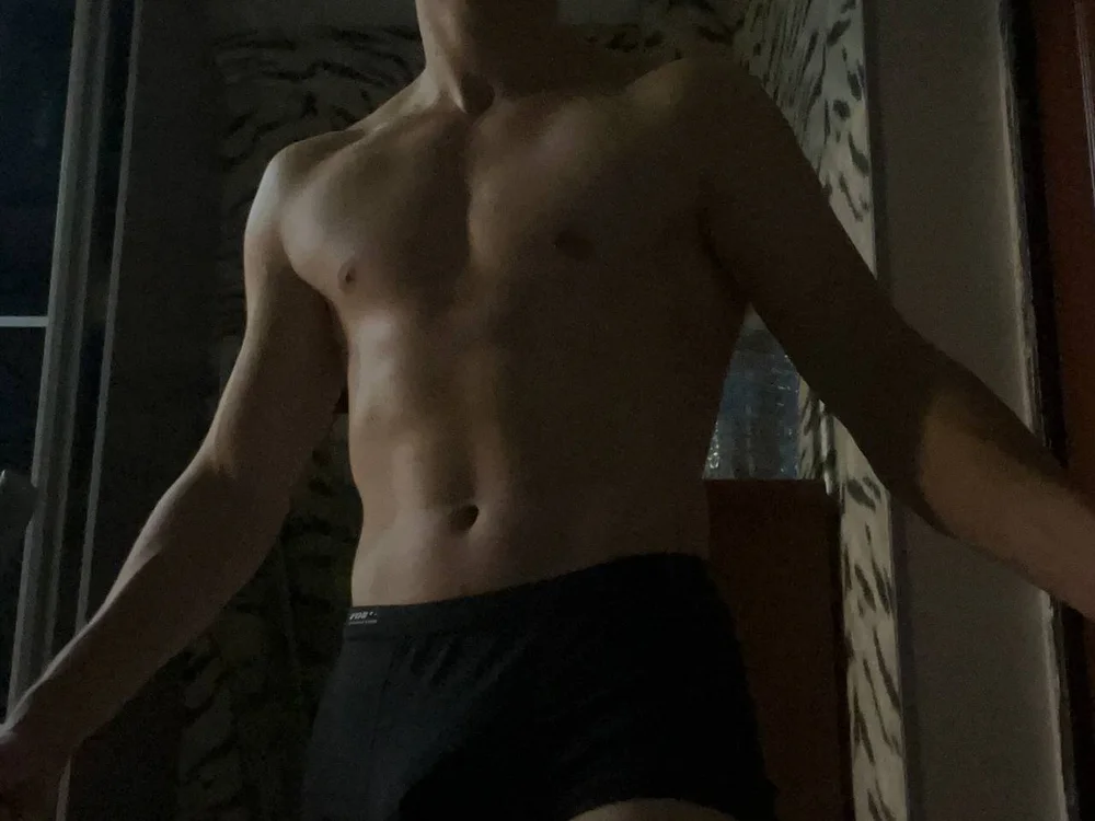 meforyou777 Chat XXX Ngoại tuyến