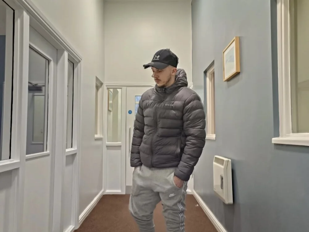 XXKieran Offline XXX-chat