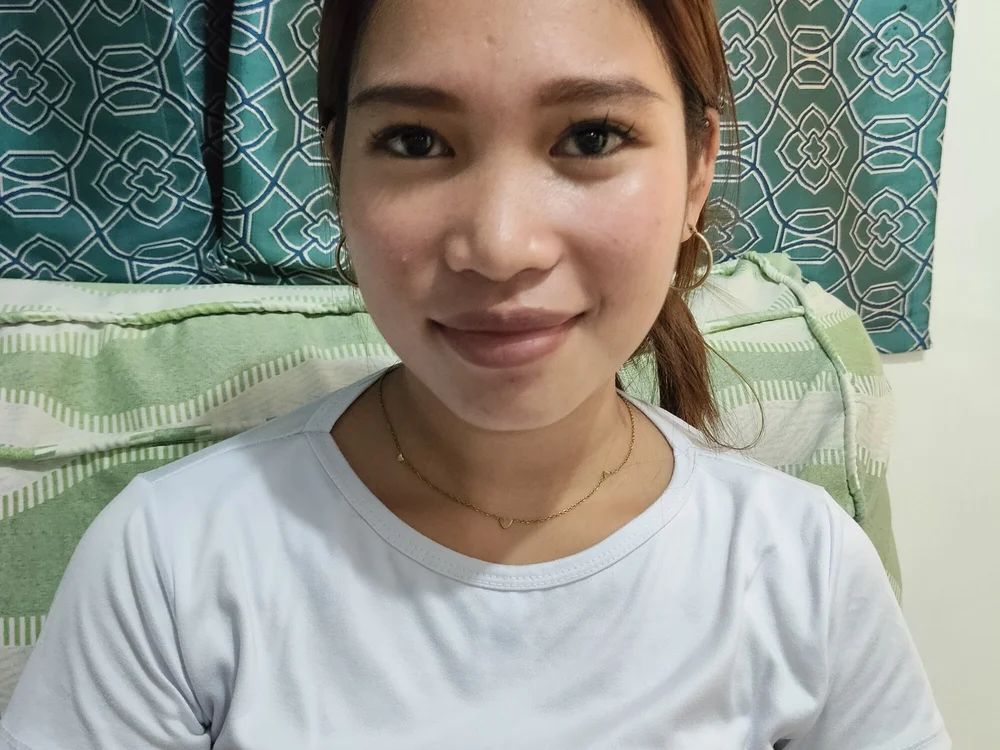hottie_zaira 离线XXX聊天