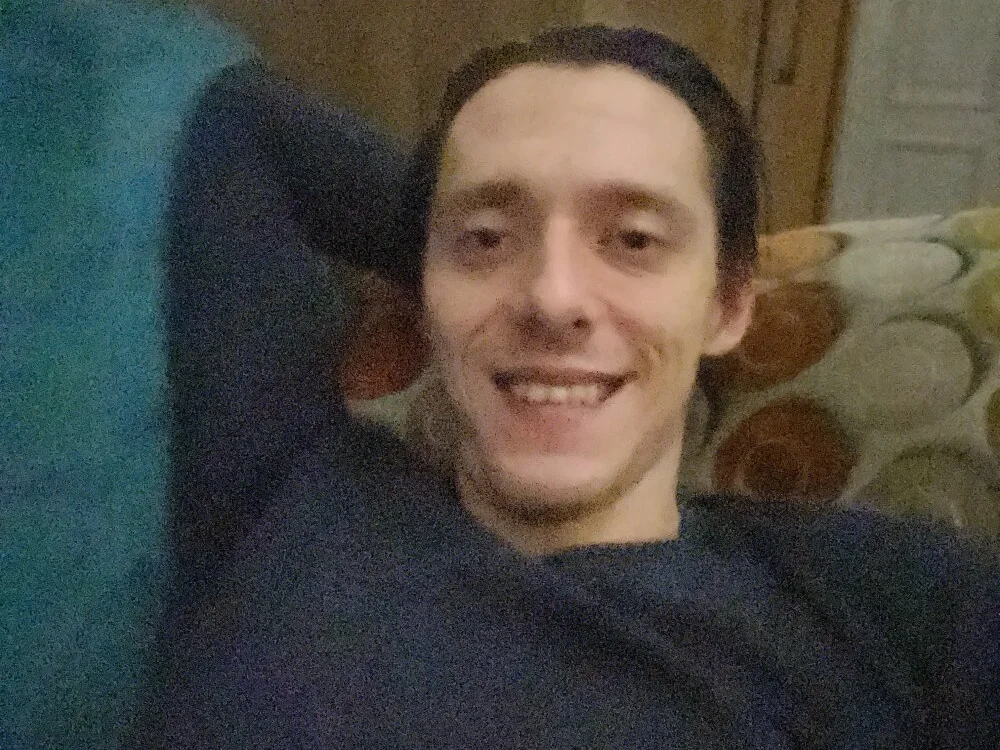 Kamil95PL: συνομιλία ΧΧΧ εκτός σύνδεσης