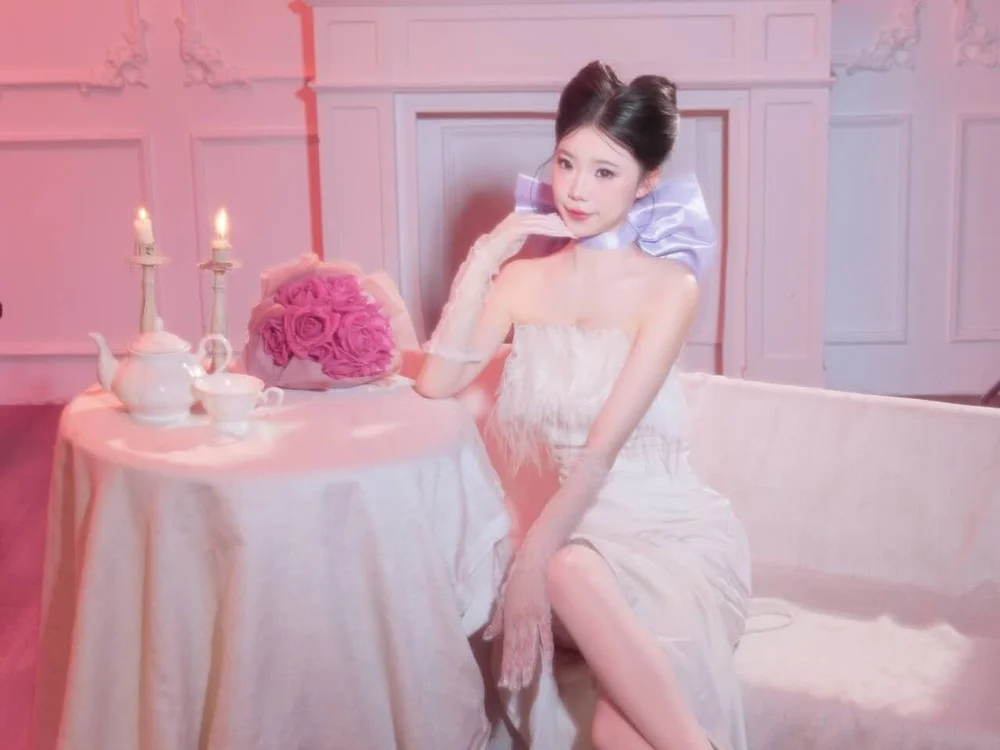 RT-111 Chat XXX Ngoại tuyến