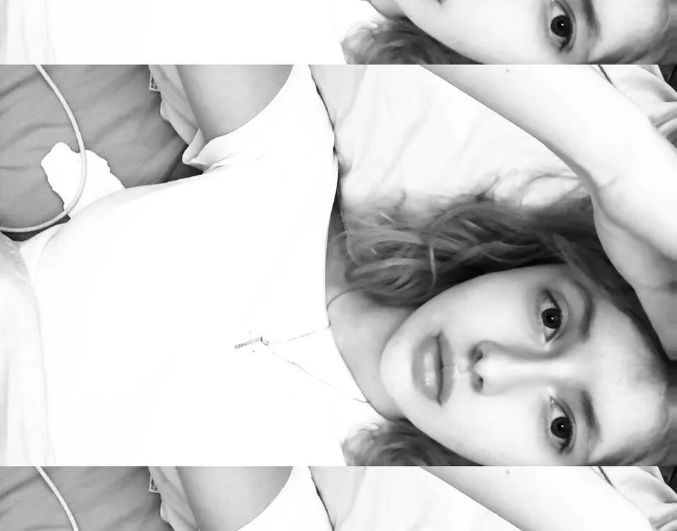 cutieblondyy's Live Chat Room