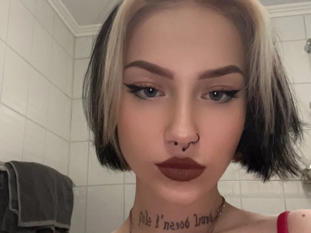Mary-Jane-'s Offline XXX Chat