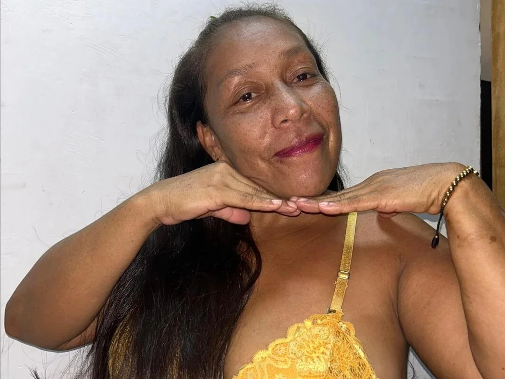 Офлайн-чат XXX Sweet-Latina-Milf