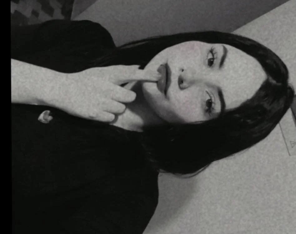 dulce_nova's Offline XXX Chat