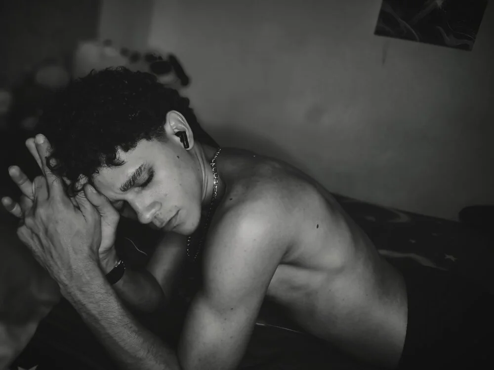 Tom_Blues' Offline XXX Chat