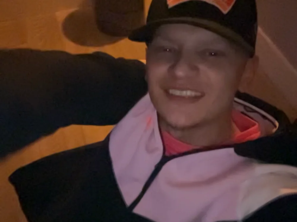 Smallboy-960's Offline XXX Chat