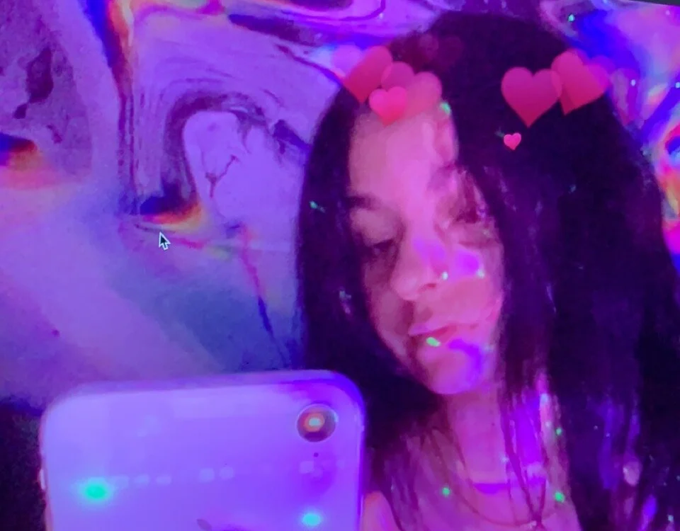 worshipkimmy's Offline XXX Chat