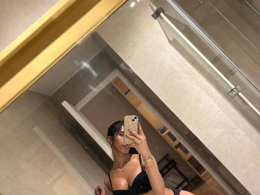 AlluringThalia's Offline XXX Chat