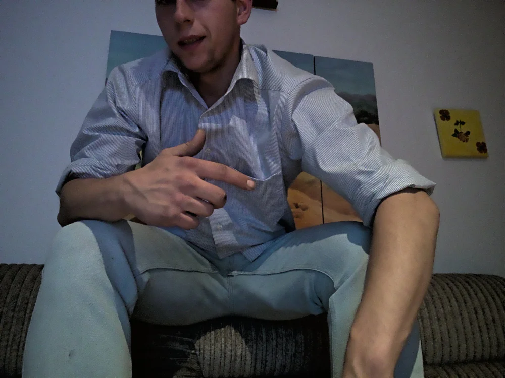 DeinLust-Objekt Obrolan XXX Offline