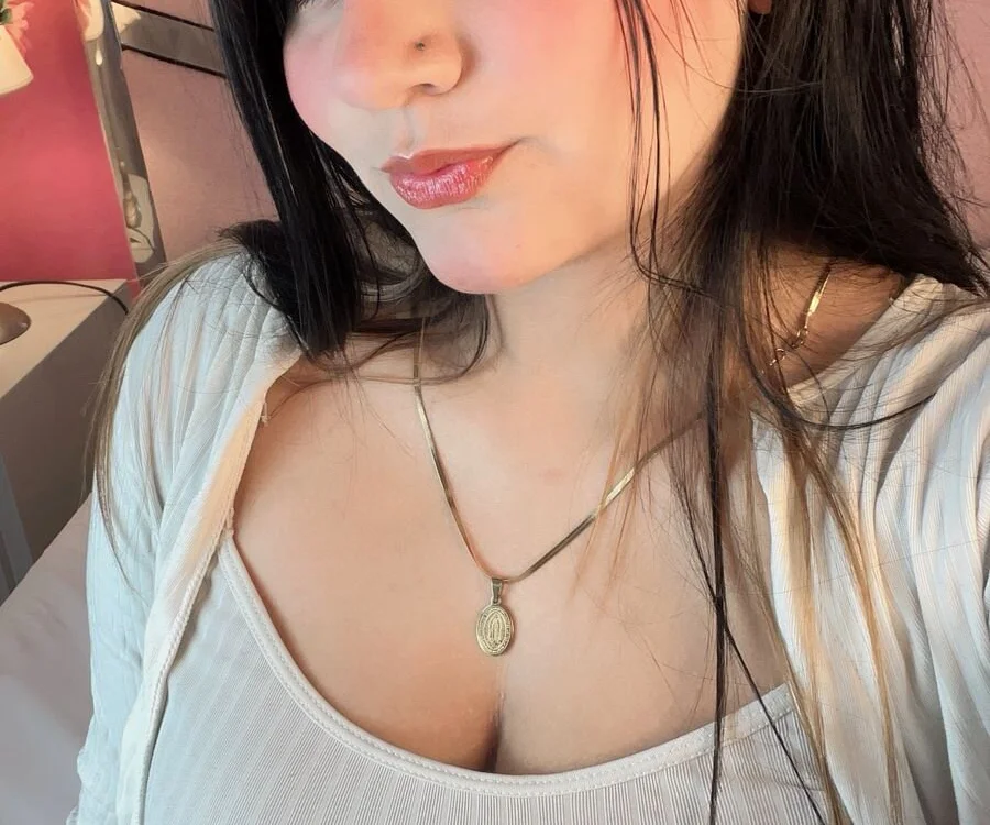 Nicollevsconttei Obrolan XXX Offline