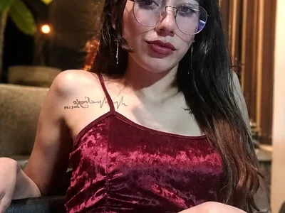 KiraKayLeiigh - Girl 
