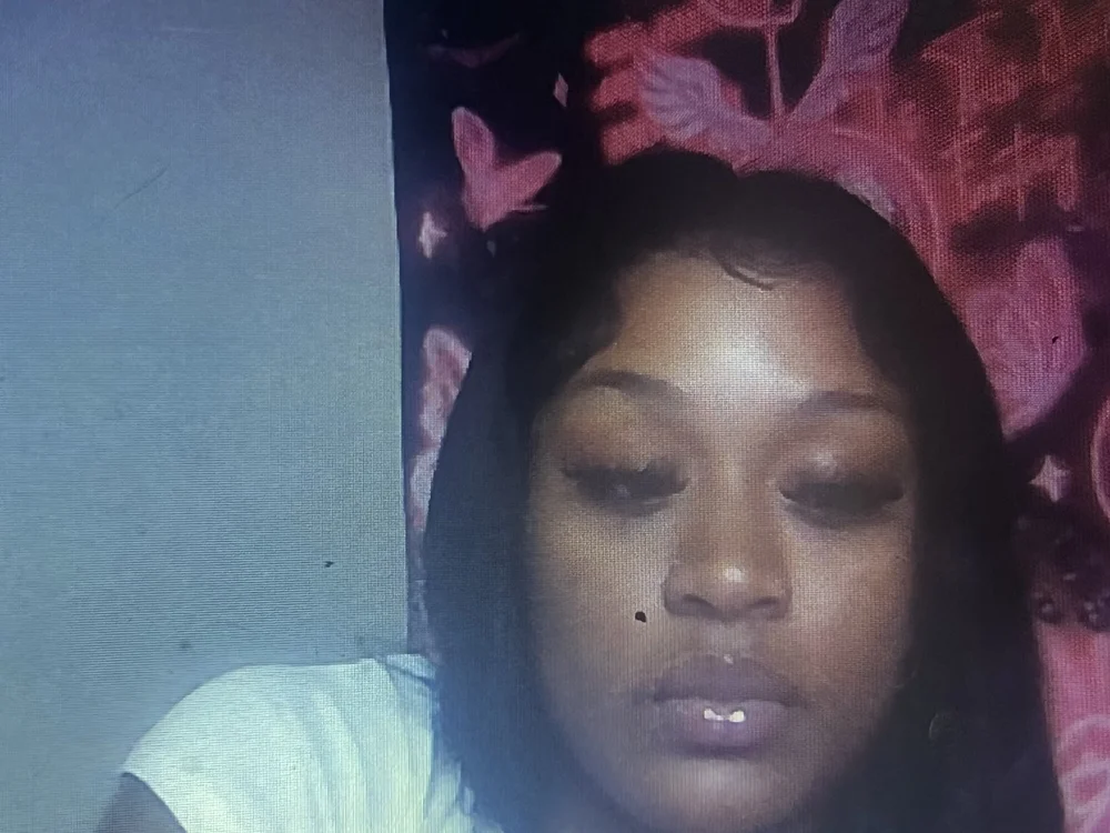 Prettywettkittycc's Offline XXX Chat