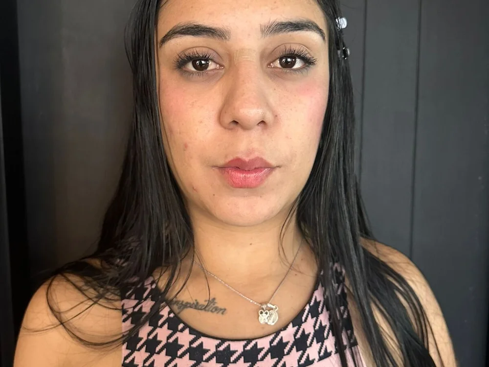 NashaBlue_'s Offline Chat Room