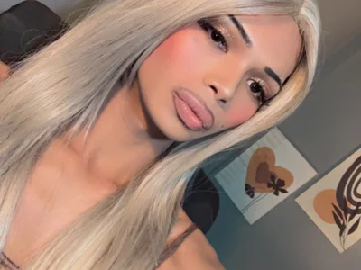 EllaineCumSlot - Trans 