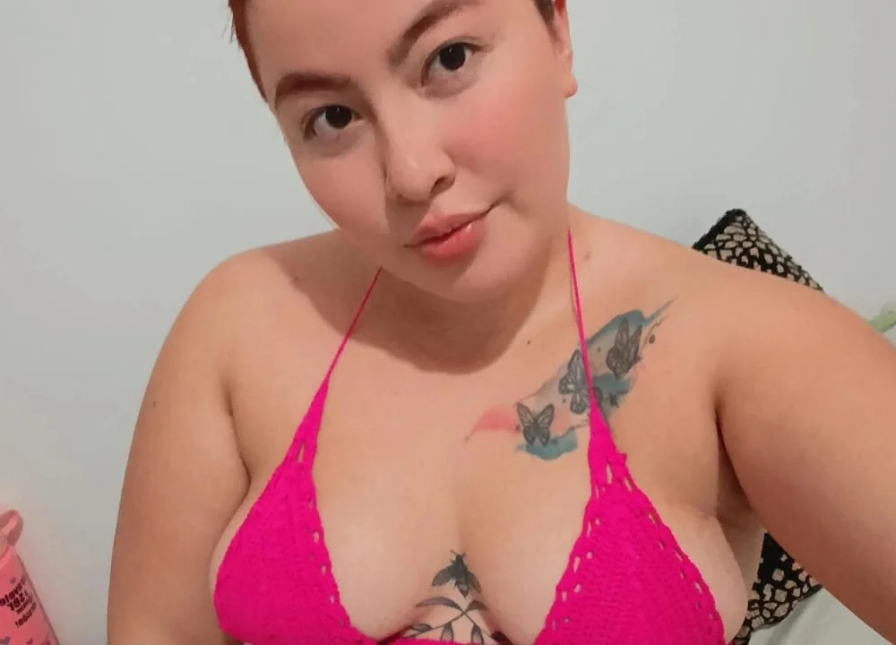 Divine_Aphrodite's Offline XXX Chat