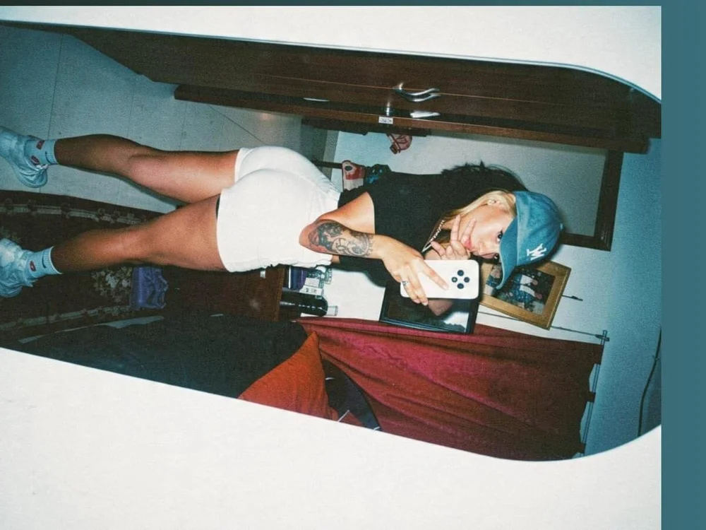 _SHANTRES_'s Offline XXX Chat