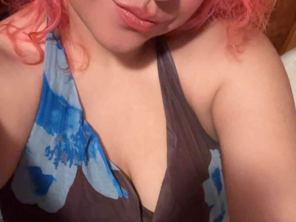 cuteiiiiii123 - Live Sex Cam