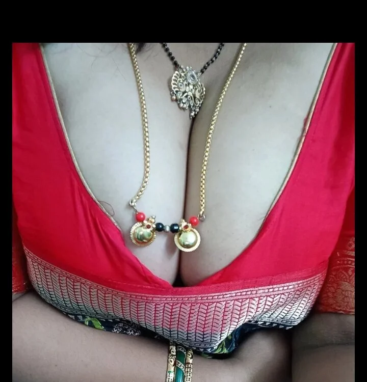 your-sameera's Offline XXX Chat