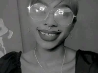 Модель Ebonydollxx