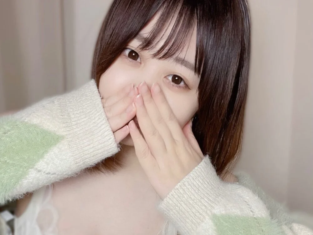 mi__san Adlı Modelin Çevrimdışı XXX Sohbeti