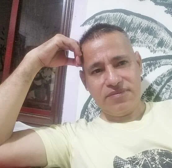 hotoldmenxx offline chatrum