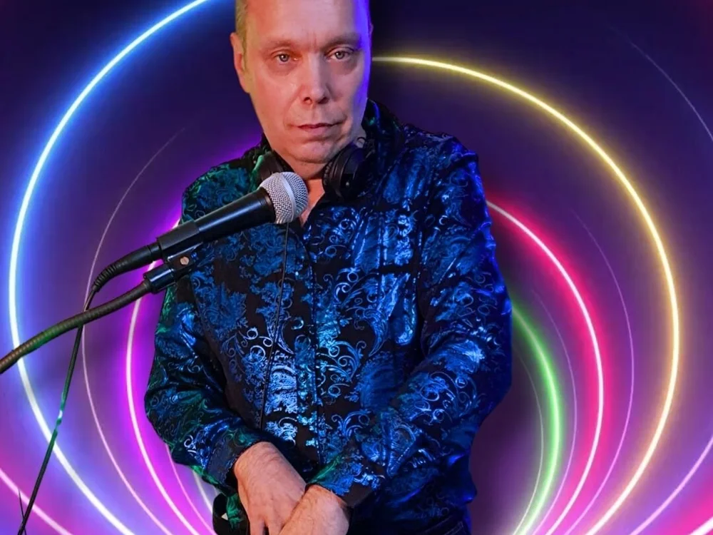 DJShyVibes Chat XXX offline