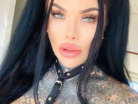 darkinkedbabe élő XXX-chatje