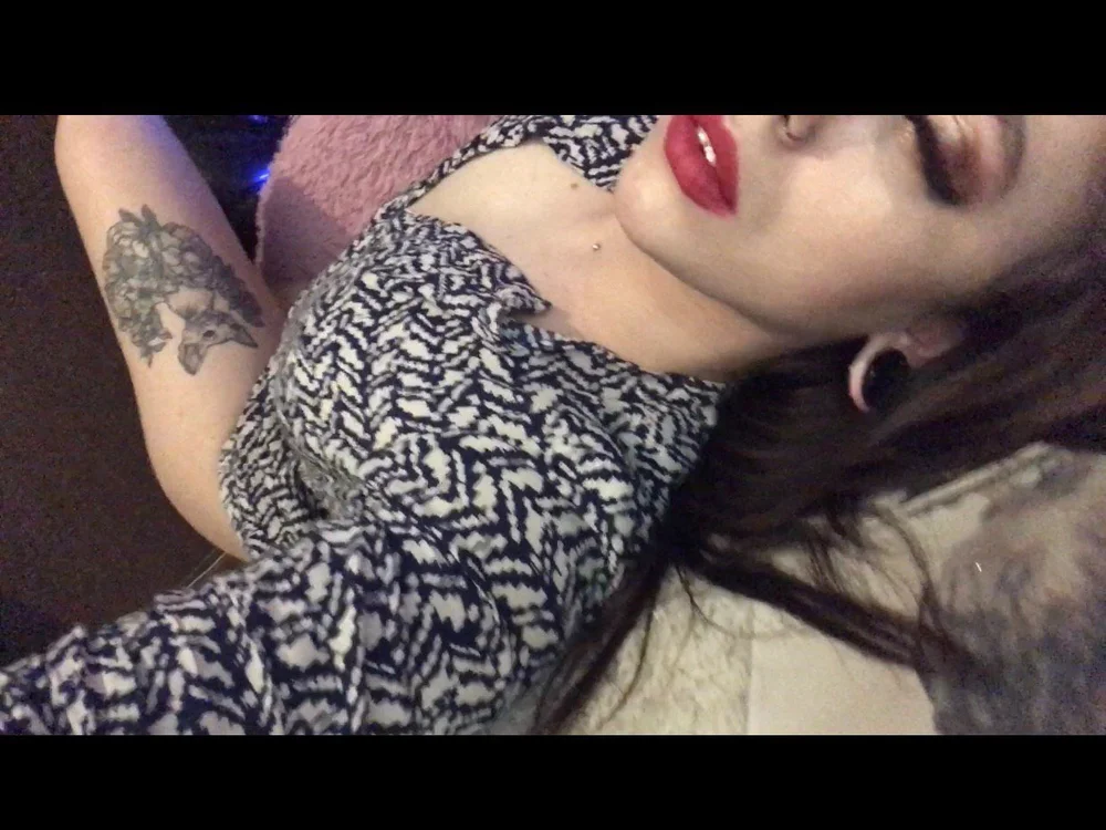 Rita_G's Offline XXX Chat