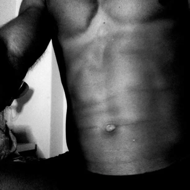 boy1983hot_'s Offline XXX Chat