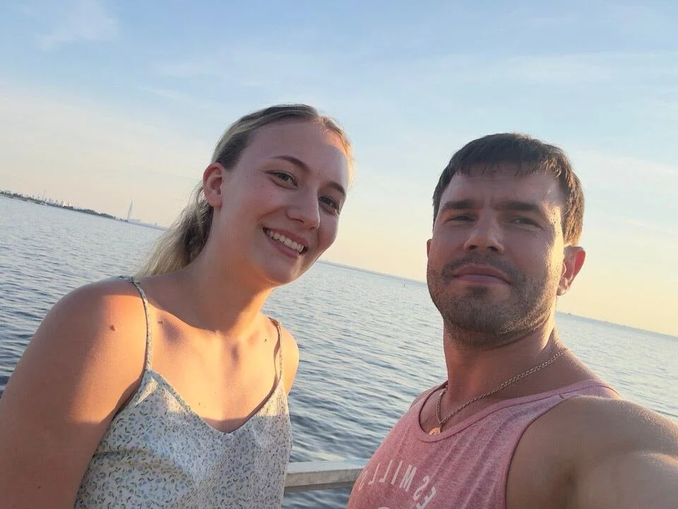 viktor_alice's Offline XXX Chat