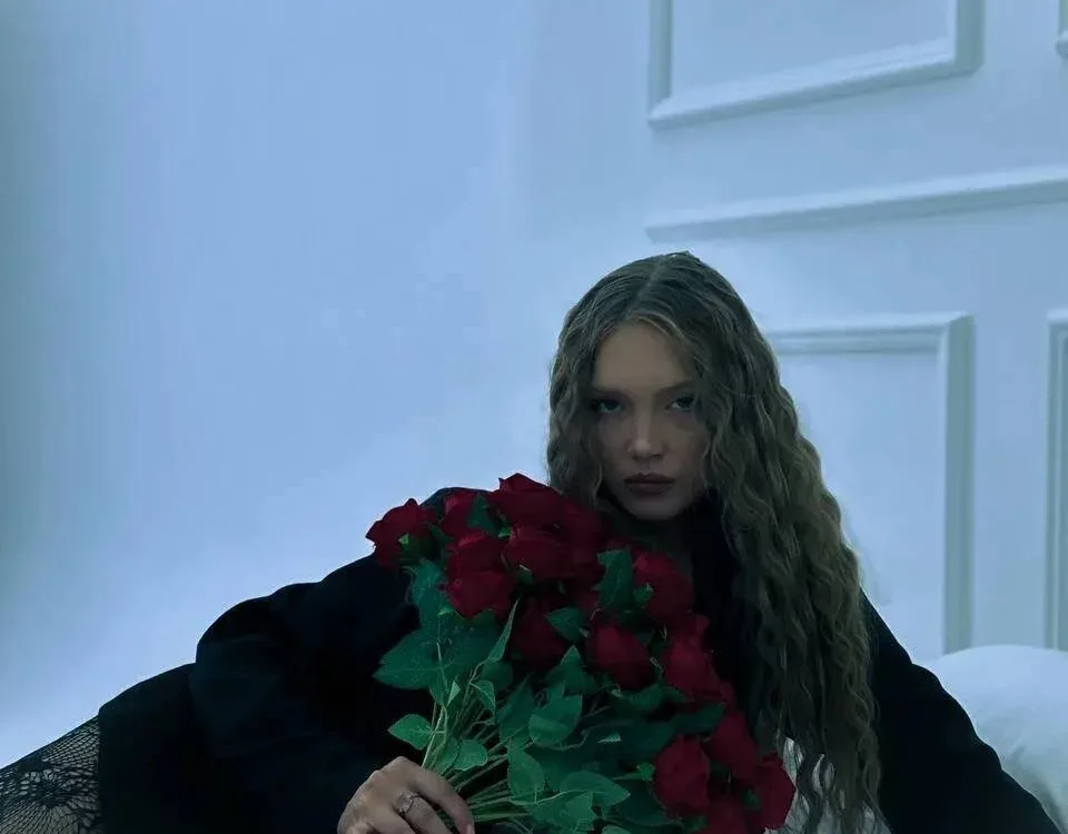 Онлайн чат XXX Neelly_Collins