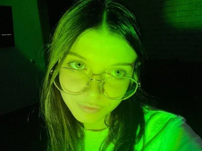 IvyWild - Girl 