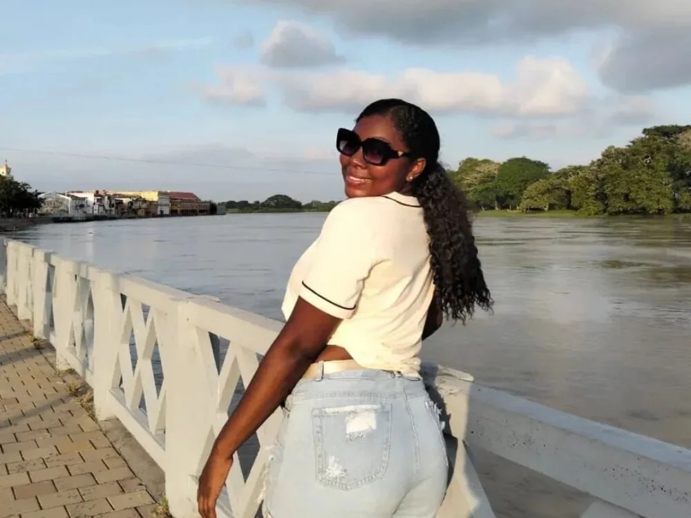 sabriana_smith1's Offline XXX Chat