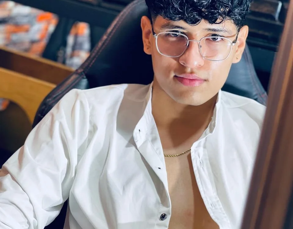 MichaellMarin's Offline XXX Chat