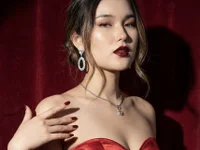 AnneTLi's Live XXX Chat