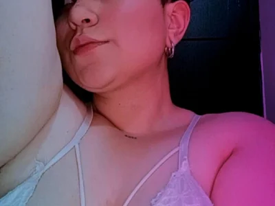Curly_cam_queen69 - Girl 