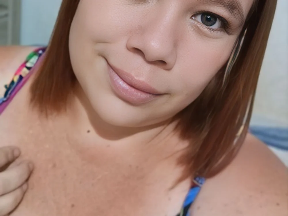 simonay32's Offline Chat Room