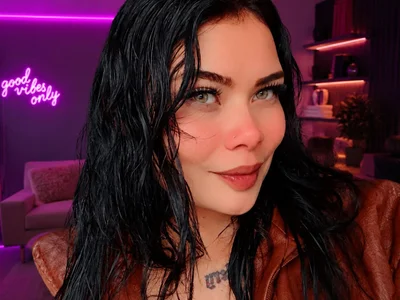 LoveLilly_ - Girl 