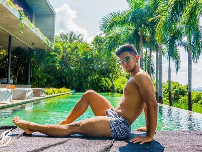 BonyXHot Male C2c Free Cam Nude