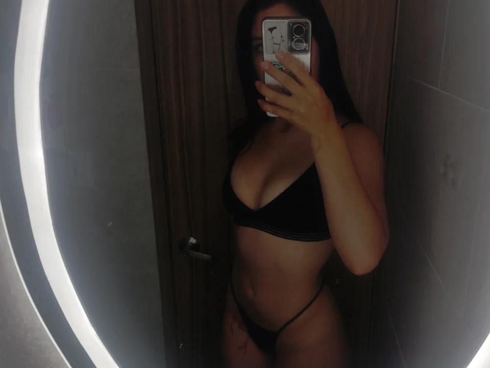 Minniii – Offline XXX chat