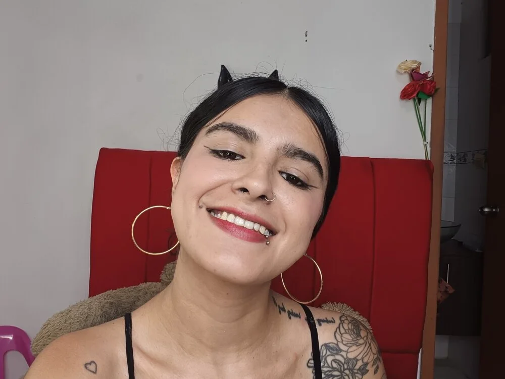 Mar_Ken Offline XXX-chat