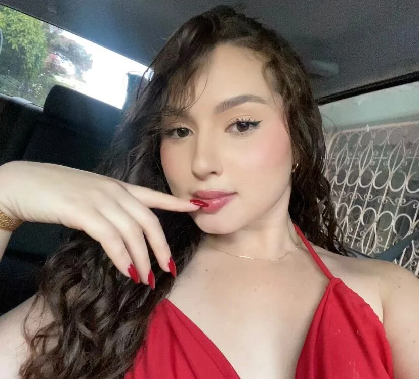 Scarlett_quin Offline XXX-chat