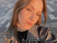 Pokazy przed kamerką – HellenSpelly