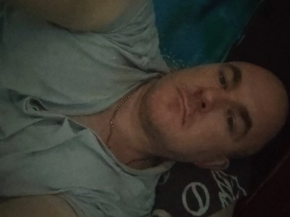 Kojo57: офлайн-секс-чат