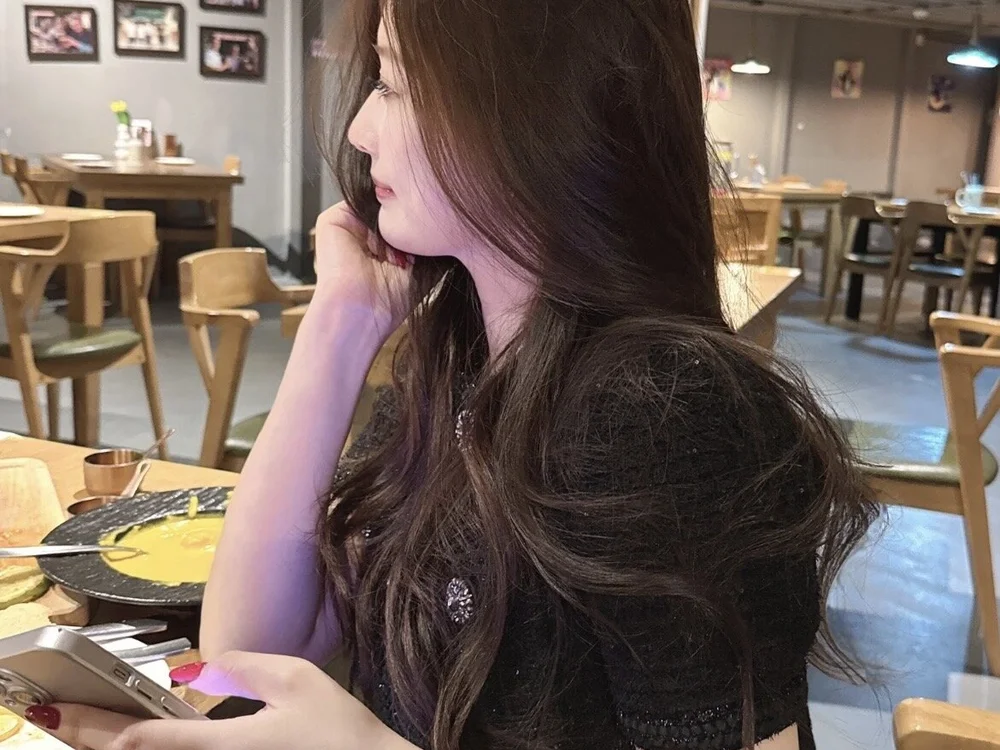520Mia888 Chat XXX offline
