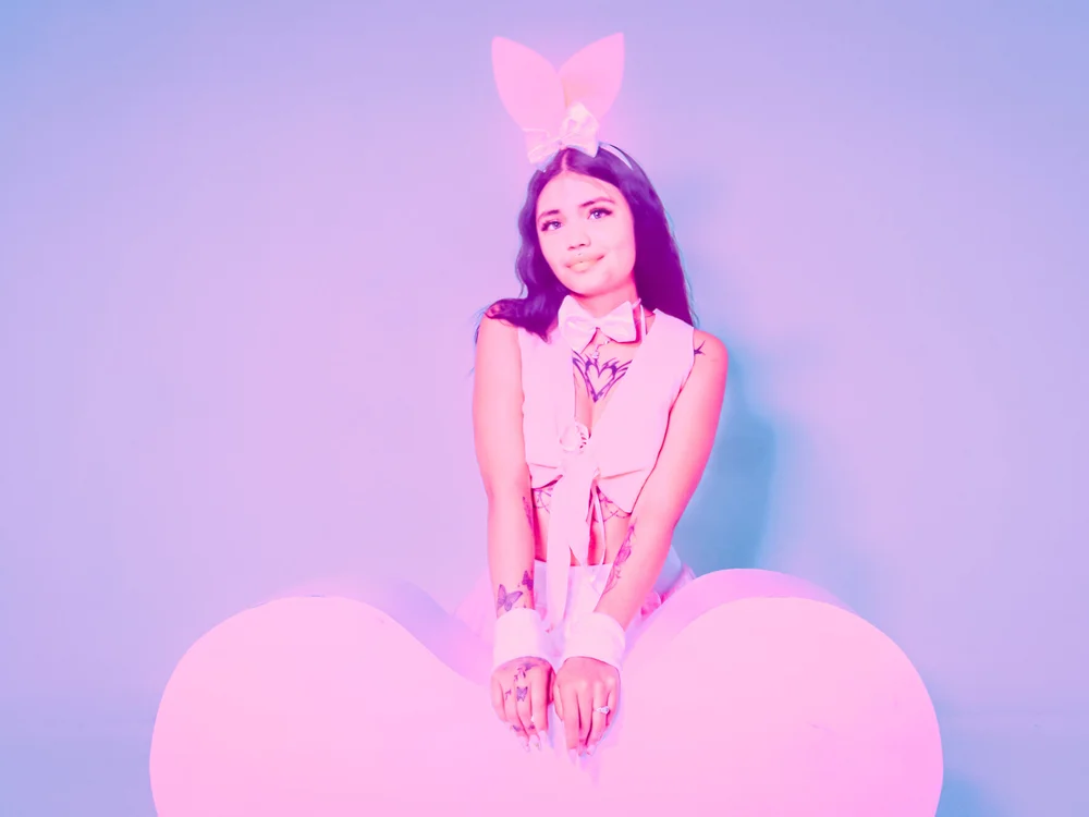 Eva_rosee_ Offline Chatraum