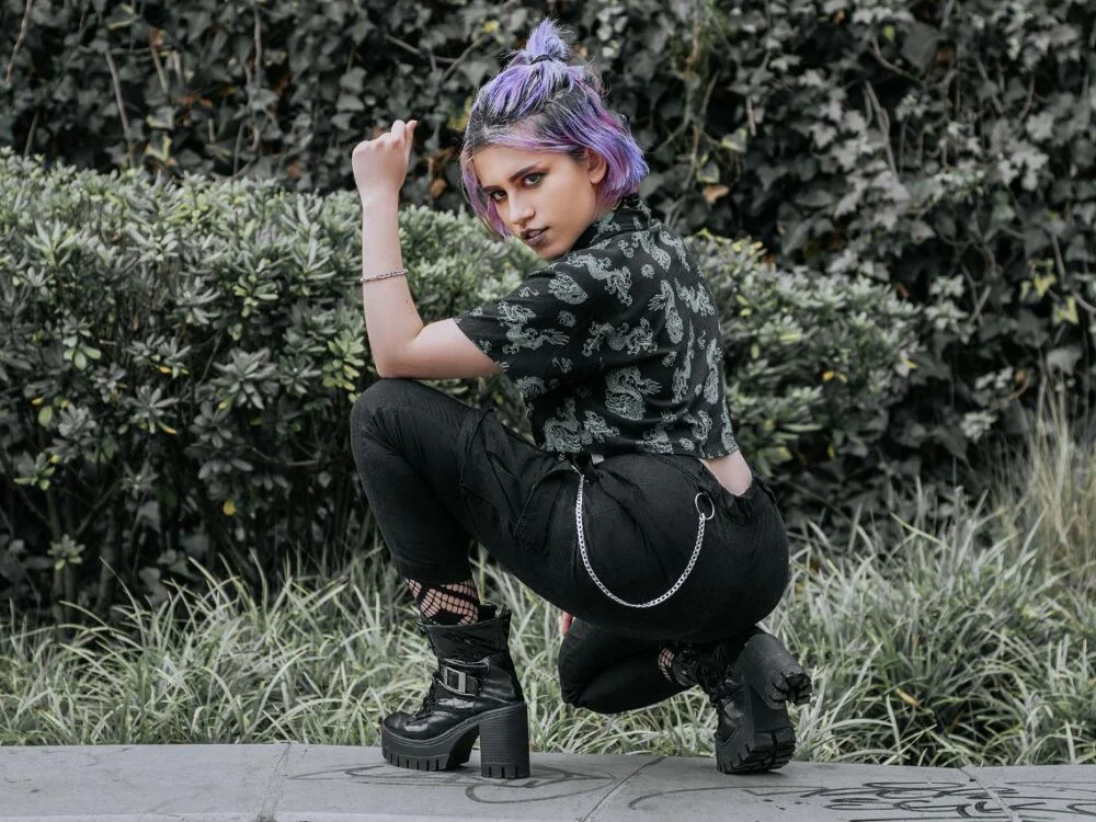 Nikki_Nyx's Offline XXX Chat